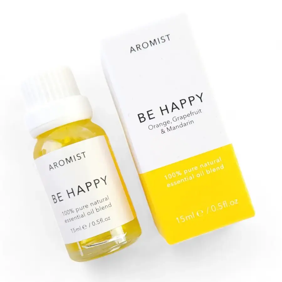 Aromatherapy gifts including essential oils and diffusers