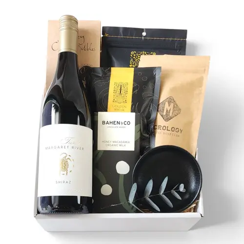 WA Mix Gold Turtle Shiraz Gift Box thumbnail