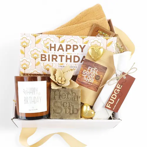 Cosy Birthday Vibes Gift Box