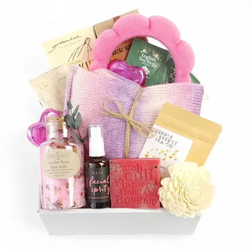 Winter Warmer Gift Box