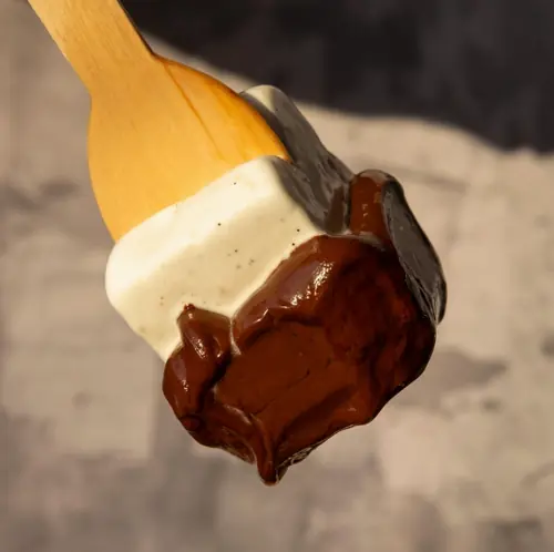 1. Cloudy Confections Marshmallow Hot Choc Spoon thumbnail