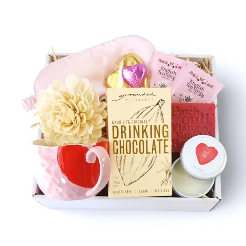 Cosy Love Gift Box